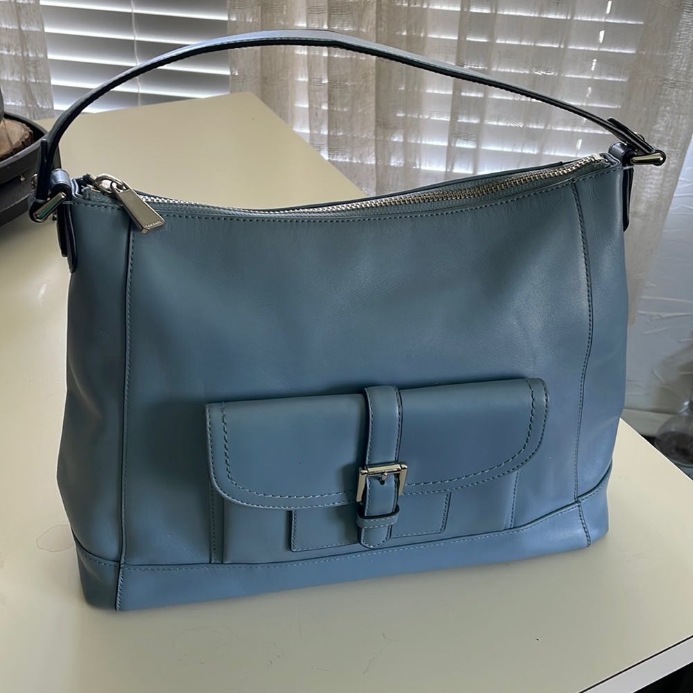 Coach Handbag, Lite Blue,3 Interior Pockets,2 Exterior Pockets